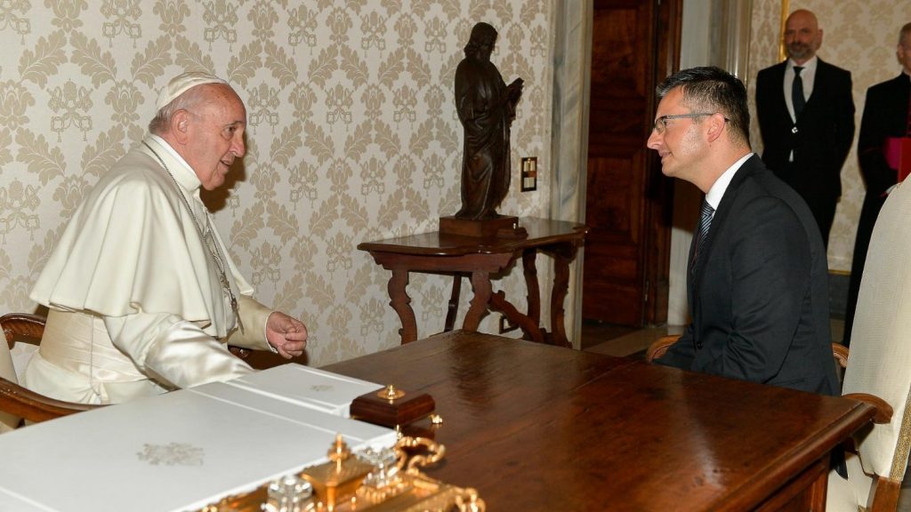 Pope Francis receives Prime Minister of Slovenia Marjan Šarec