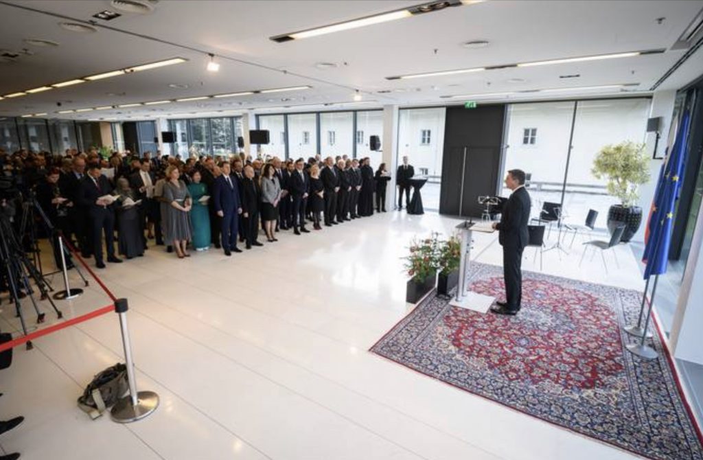 Reception by His Excellency the President of the Republic of Slovenia and Ms Tanja Pečar for the Diplomatic Corps at the start of the New Year