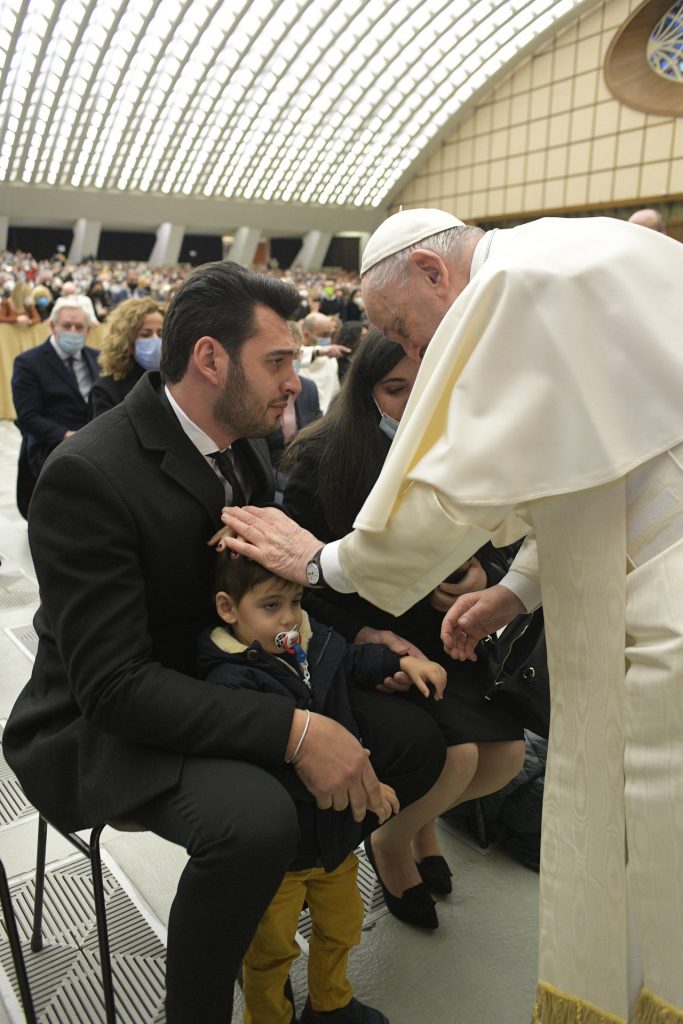 CISOM Matese-Alexis Assists a Sick Child