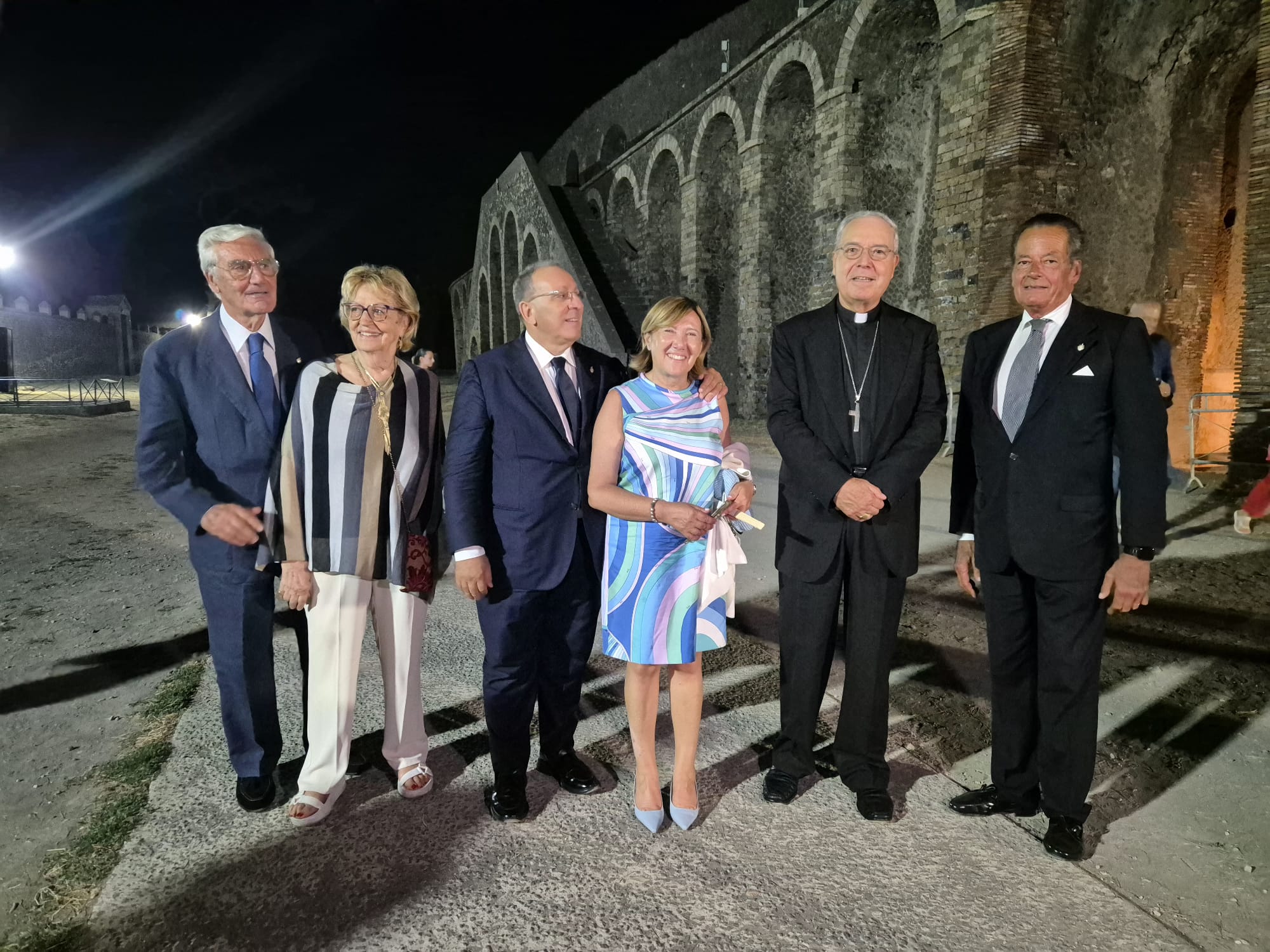 Visit of H.E. The Ambassador to the Pontifical Basilica of Pompei