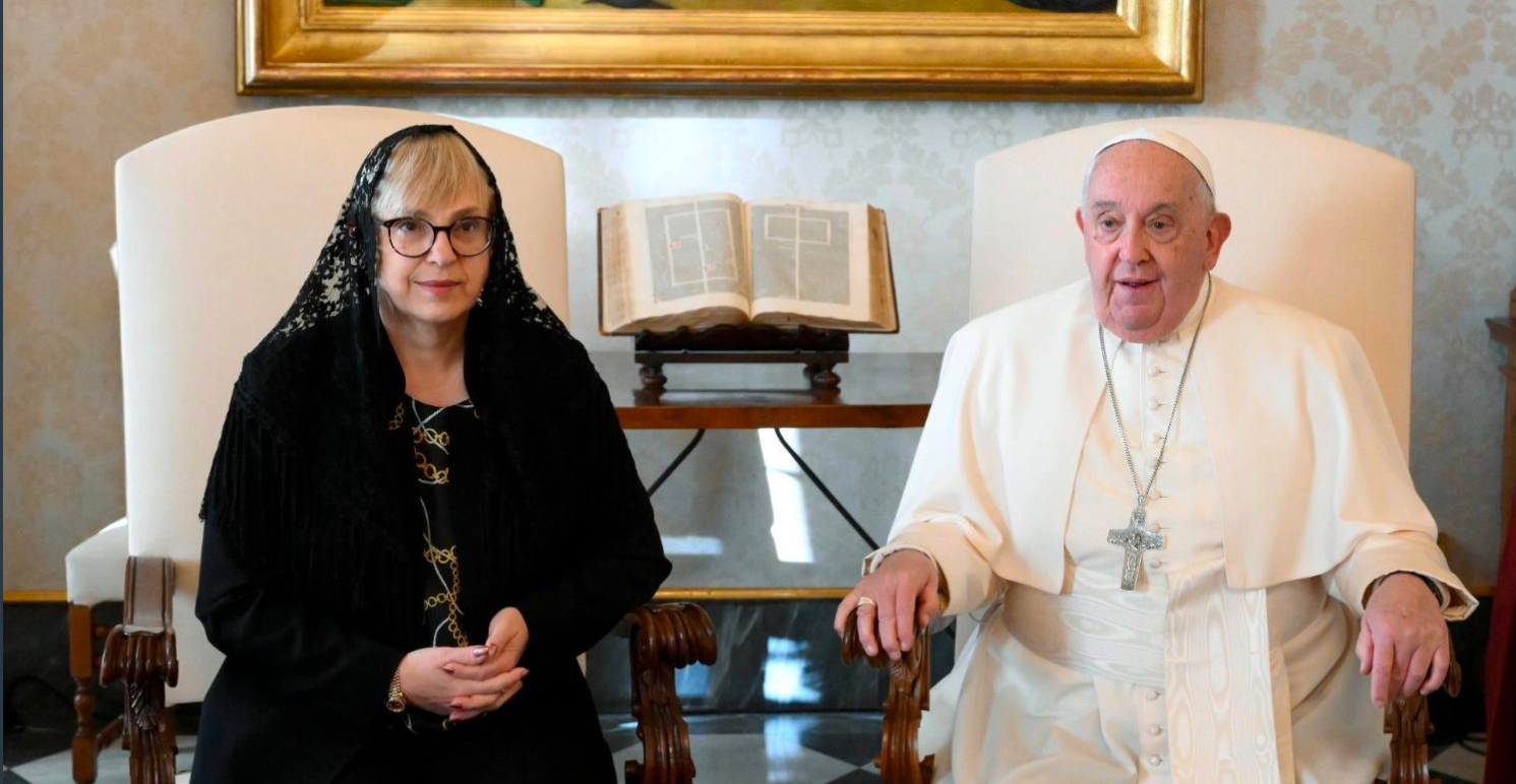 Pope Francis receives H.E. The President of the Republic of Slovenia Nataša Pirc Musar